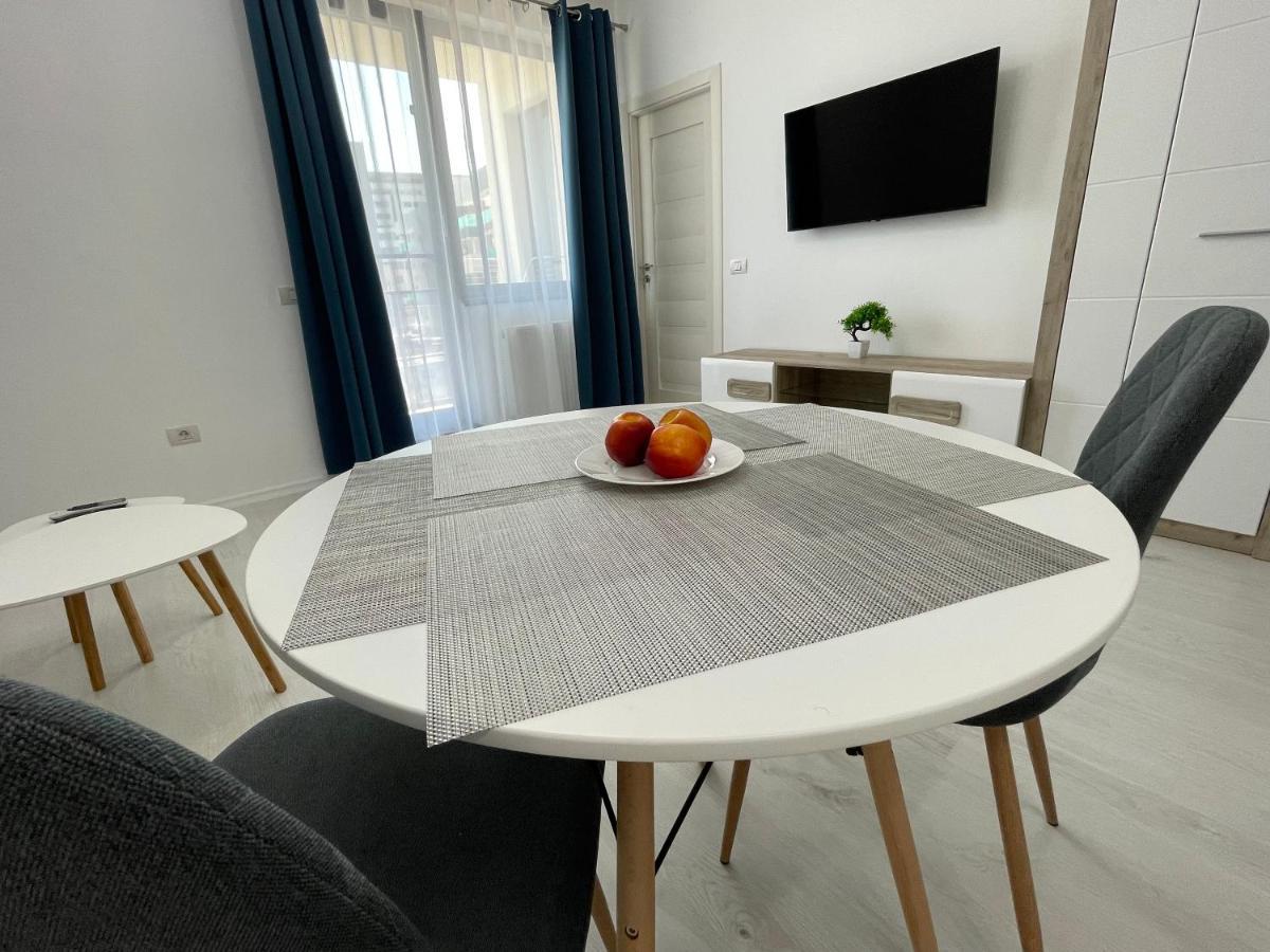 Vys Residence Mamaia Nord นาโวดาริ ภายนอก รูปภาพ