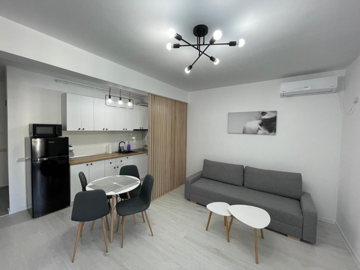 Vys Residence Mamaia Nord นาโวดาริ ภายนอก รูปภาพ